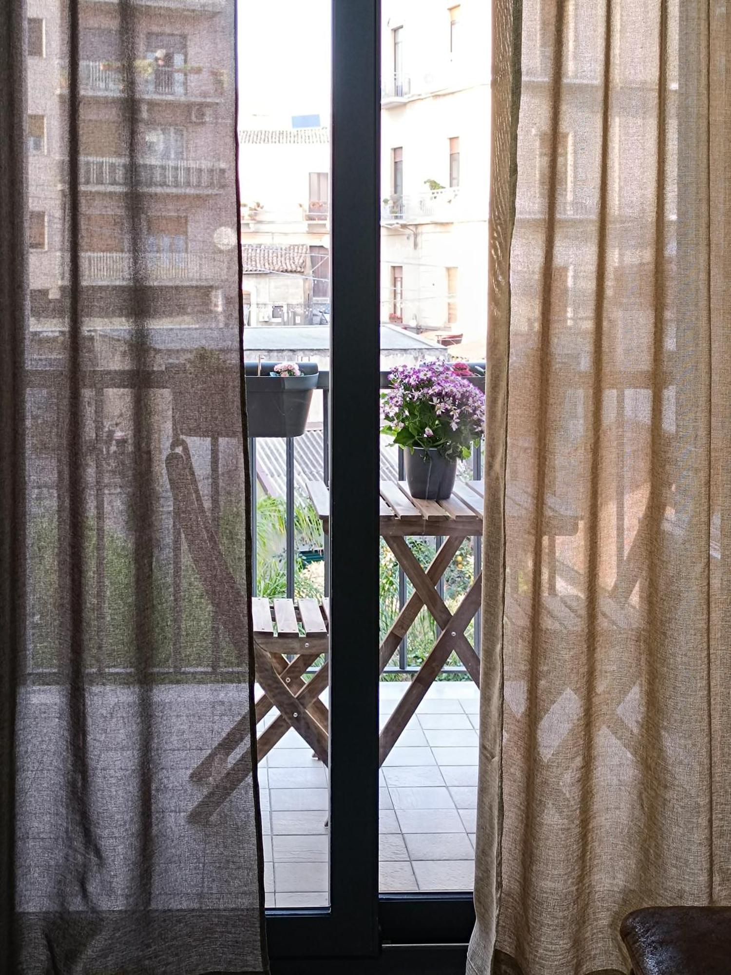 Craterhouse In Catania